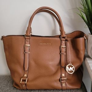 Michael Kors Shoulder Bag